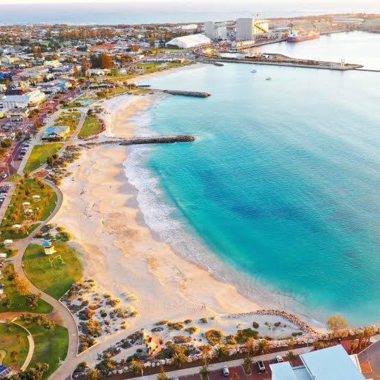 Appartamento Harbour View 49 Urch Street Unit 4 Geraldton Esterno foto